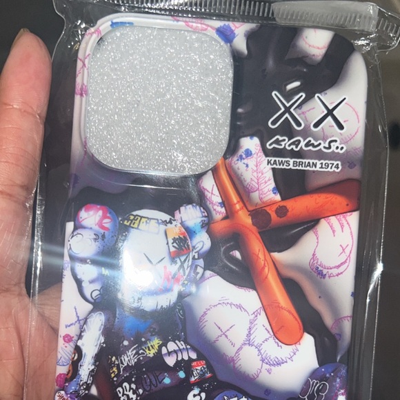 iPhone 13 Pro Max - Picture 2 of 3